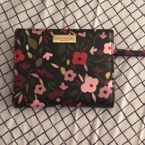 Last week to buy! Kate spade fold wallet